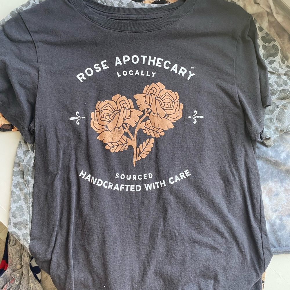T shirt lot! Take All or some. All for $15